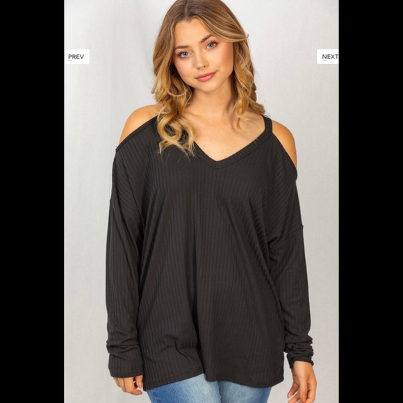 White Birch Cold Shoulder V-Neck Long Sleeve Ribbed Knit Top - Picture 5 of 6